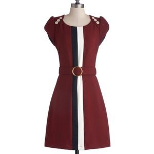 Belted dress - size Small