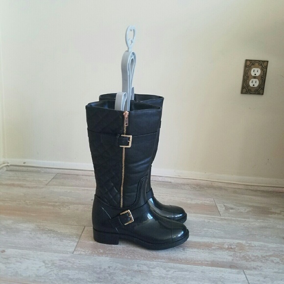 BRAND NEW Ball Band Black Quilted Victoria Boot