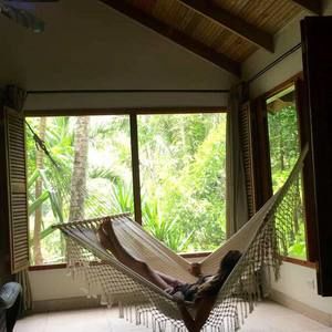 Meet your Posher, Alexandra