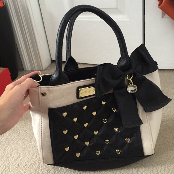 BRAND NEW Betsy Johnson purse