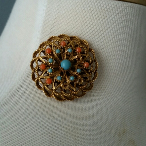 Vintage Brooch or Pin