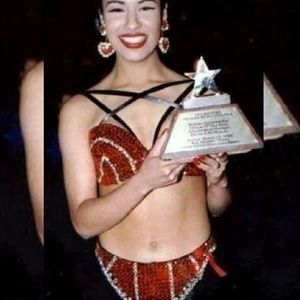 Selena Inspired Outfit