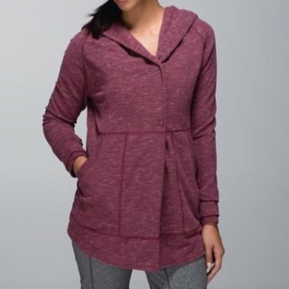 ⭐️weekend sale⭐️ Lululemon red heather wrap sz 4/6