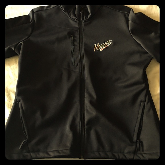 Great Minnesota wild Light jacket!