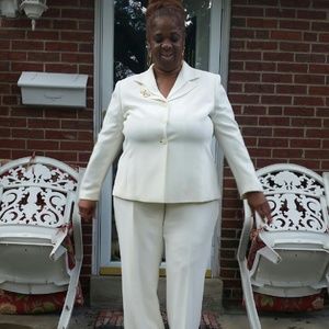 Meet your Posher, Evon