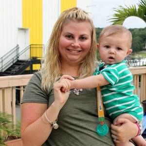 Meet your Posher, Hilary