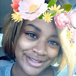 Meet your Posher, Kierra