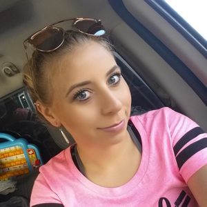 Meet your Posher, Goldie marie