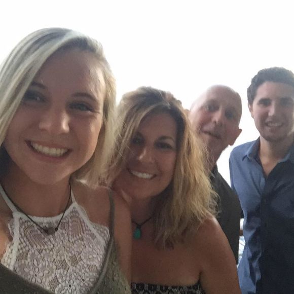 Meet your Posher, Cathy - Picture 1 of 1