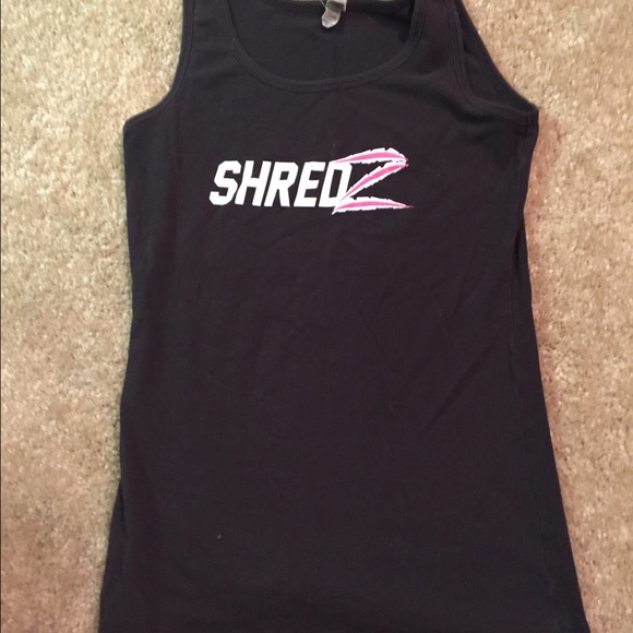 Shredz tank