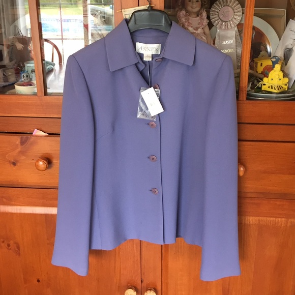 💕NWT Casual Corner Dress Jacket💕