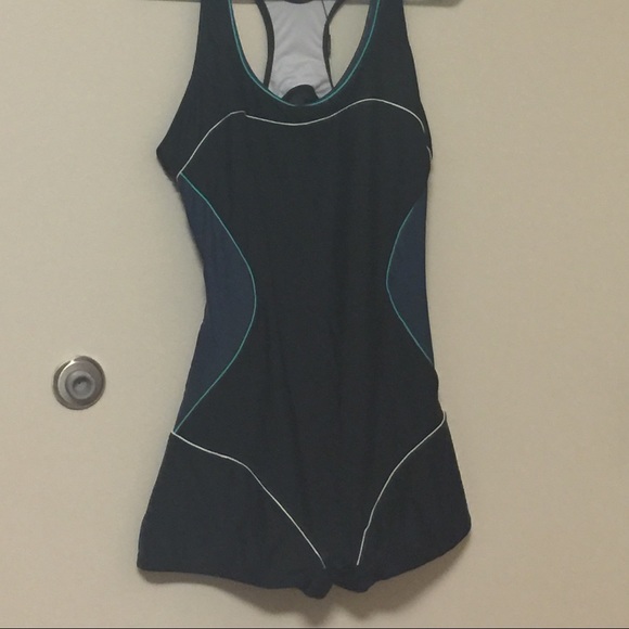 Women's sport swimwear