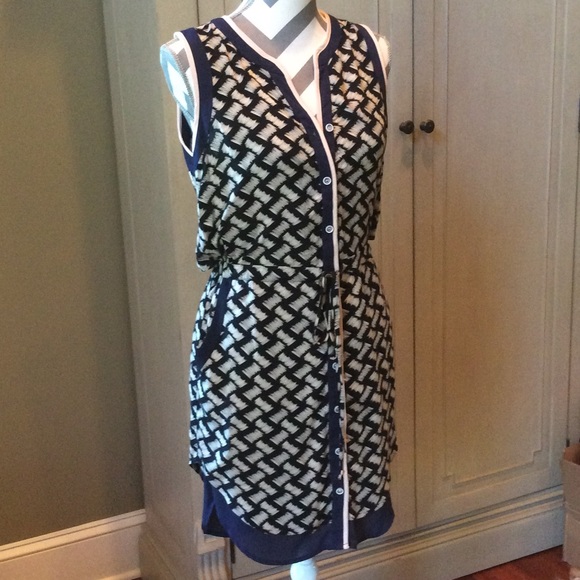 Greylin Navy and Pink Open Back Dress - Picture 2 of 4