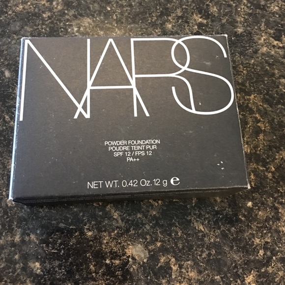 NARS powder foundation light4 Sweden - Picture 3 of 3