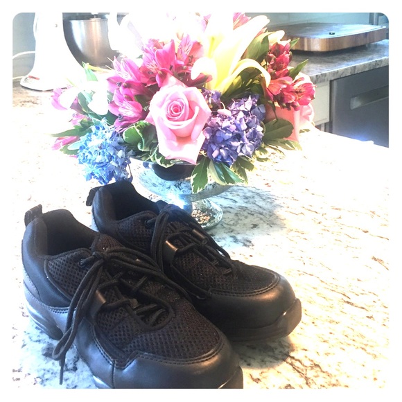 Capezio jazz shoes. Worn once excellent condition!