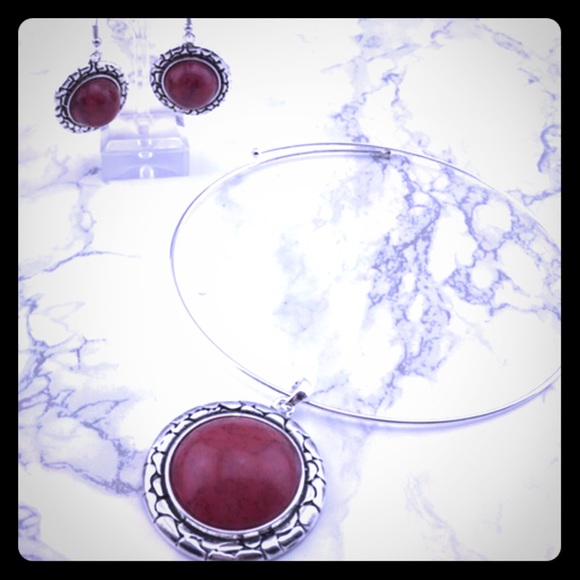 T&J Designs Jewelry - Red Pendant Necklace & Earrings