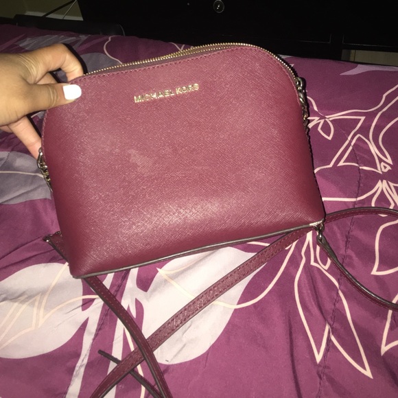 MK PURSE!!