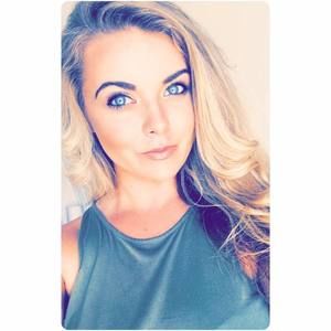 Meet your Posher, Abigail