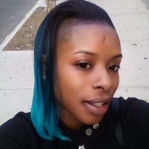 Meet your Posher, Sabrina