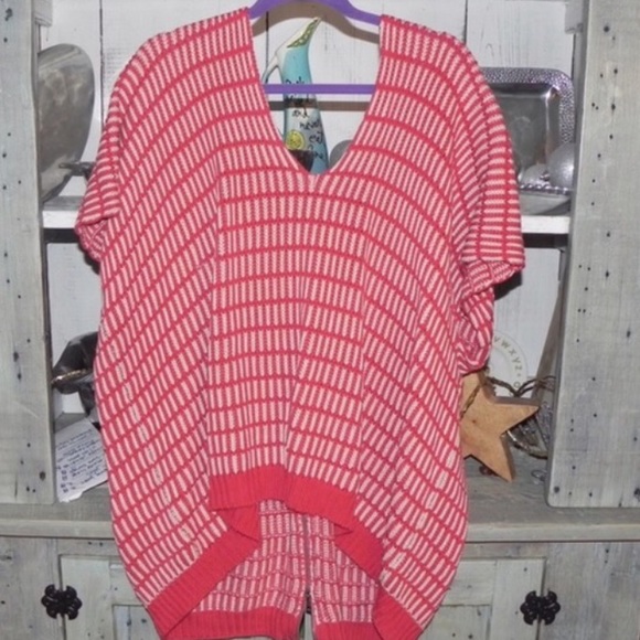 Free People sweater/Final price 2 hr sale 🎉