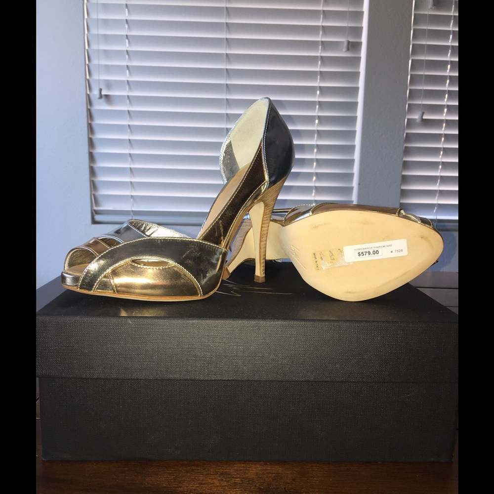 NIB GIUSEPPE ZANOTTI GOLD/SILVER PEEP TOE PUMPS - Picture 3 of 4
