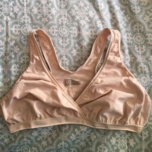 Medela nursing sleep bra