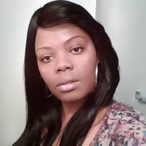 Meet your Posher, Latasha