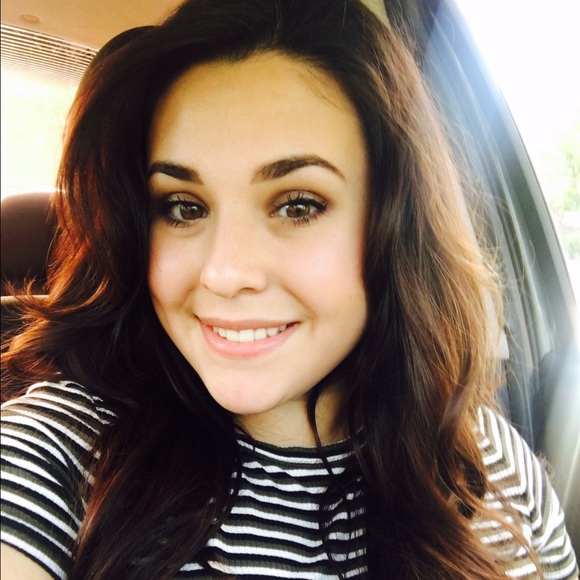 Meet your Posher, Jazmine