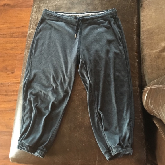 Nike boyfriend fit Capri