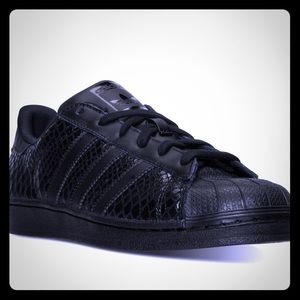 Adidas Superstar Sneaker 8.5