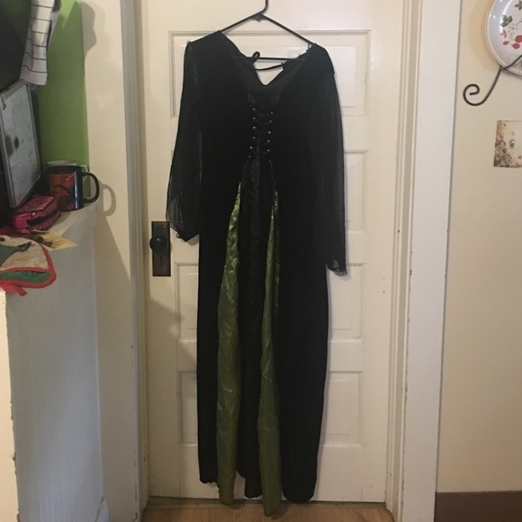 Witch costume
