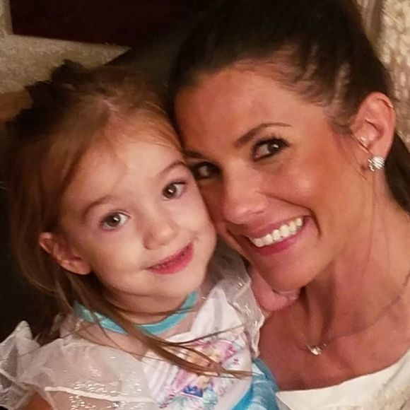 Meet your Posher, Emily - Picture 1 of 1