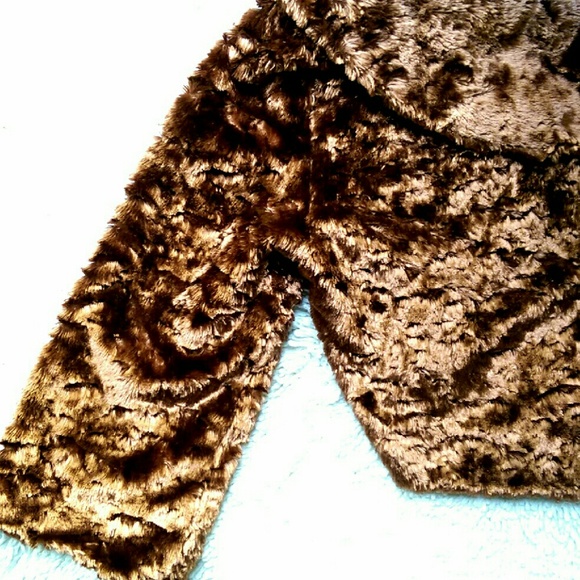 anthropologie • REVERSIBLE faux fur coat - Picture 2 of 6