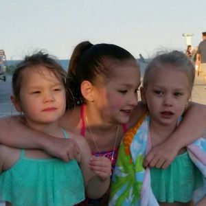 Meet your Posher, Casie