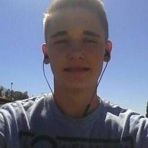 Meet your Posher, Ajay