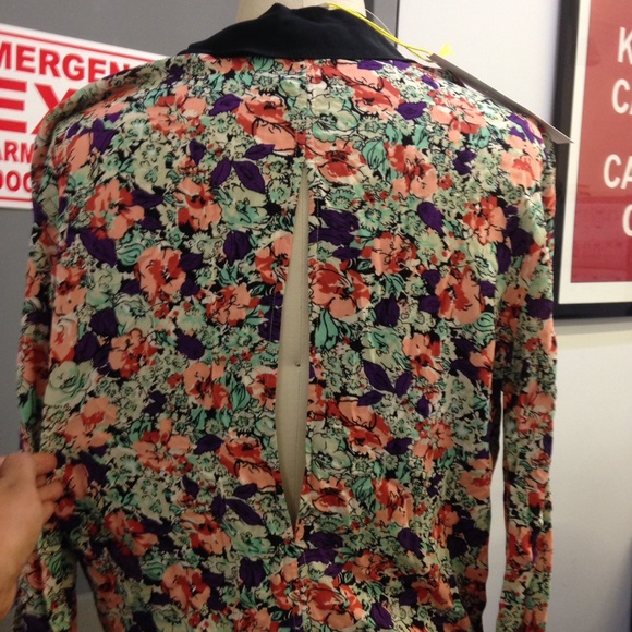 BCBG romper - Picture 3 of 4