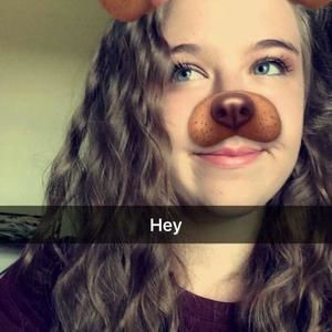 Meet your Posher, Halee