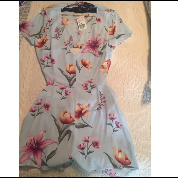 Floral print open back playsuit