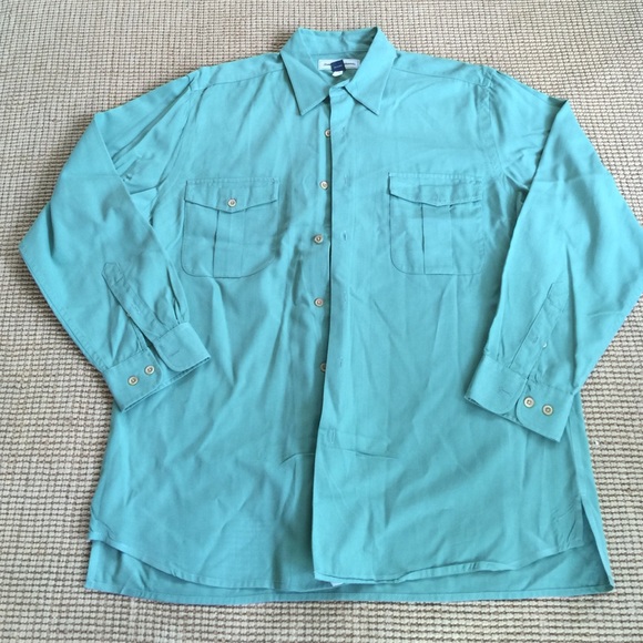Tommy Bahama Button Down