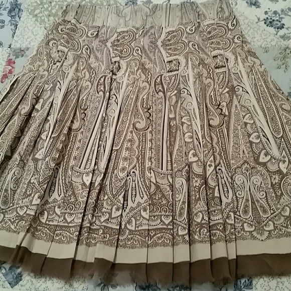 Elie Tahari Skirt
