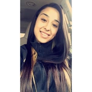 Meet your Posher, Luana