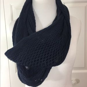 Netted, navy infinity scarf