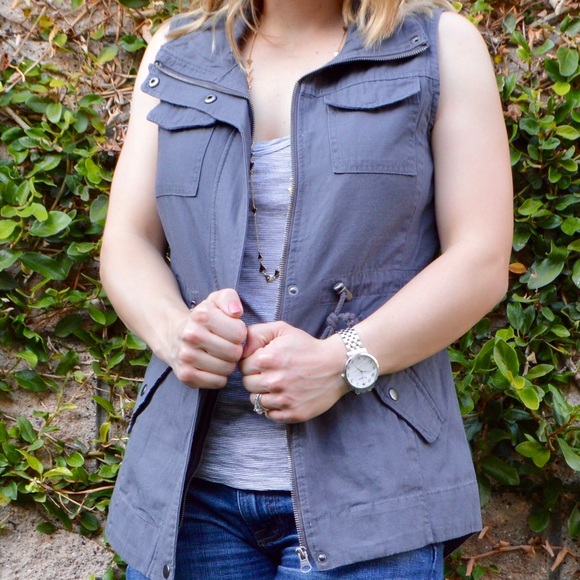 Boutique Jackets & Blazers - • s & m & l • gray utility cargo vest with pockets