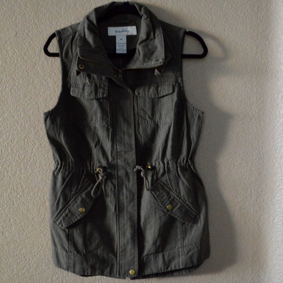 last one • s • olive green utility cargo vest - Picture 2 of 3