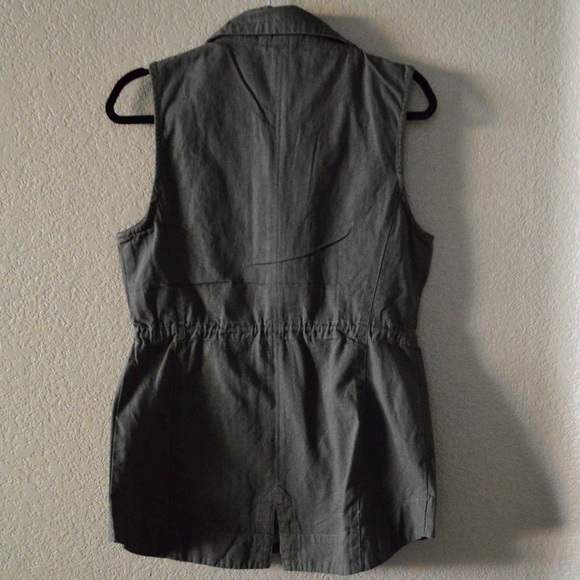 last one • s • olive green utility cargo vest - Picture 3 of 3