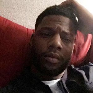 Meet your Posher, Leo