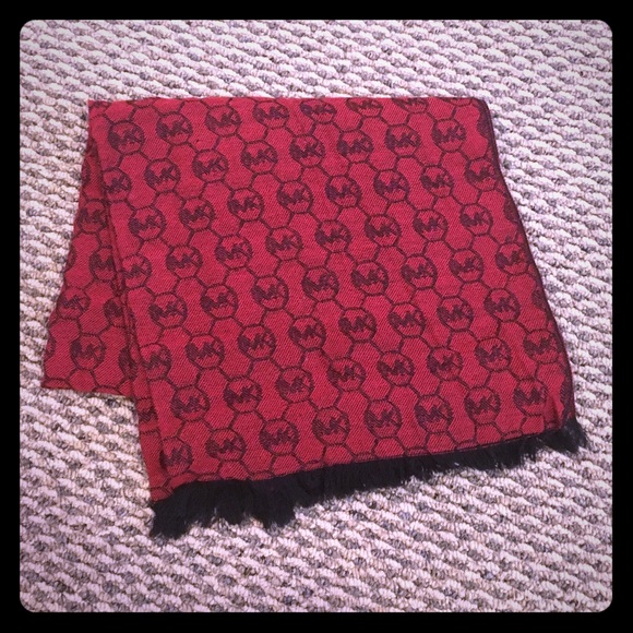 MK red scarf