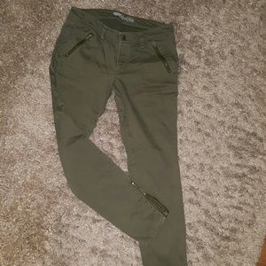 Old Navy Rockstar jeans