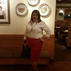 Meet your Posher, Lorena