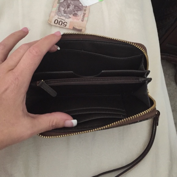 Mk wristlet - Picture 3 of 4